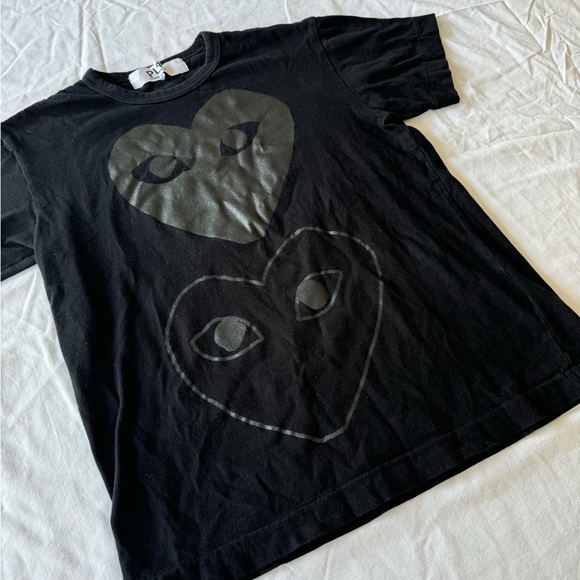Comme Des Garcons Play Tee Double Heart Black Size Medium - Picture 2 of 6